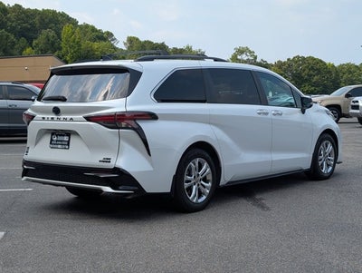 2023 Toyota Sienna XSE 25th Anniversary