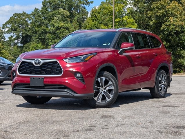 2022 Toyota Highlander XLE