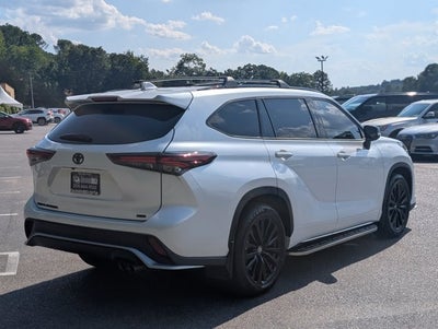 2024 Toyota Highlander XSE