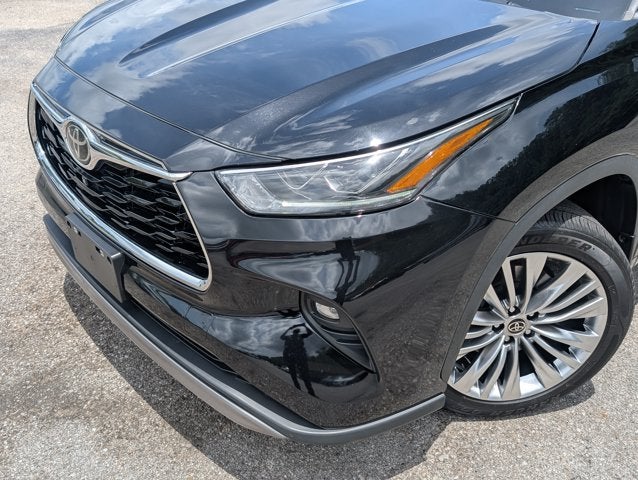 2023 Toyota Highlander Platinum