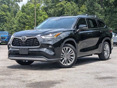 2023 Toyota Highlander Platinum