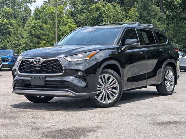2023 Toyota Highlander Platinum