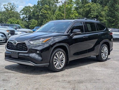 2023 Toyota Highlander Platinum
