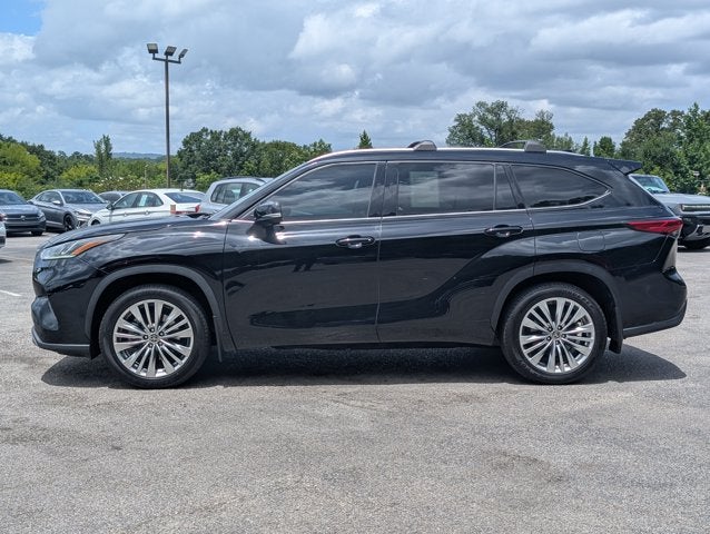 2023 Toyota Highlander Platinum