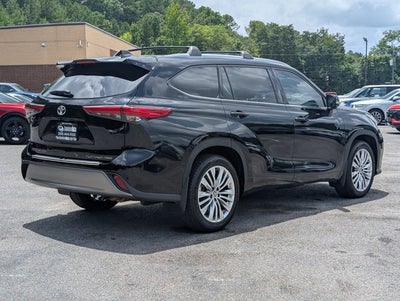 2023 Toyota Highlander Platinum