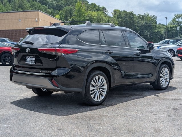 2023 Toyota Highlander Platinum