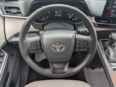 2022 Toyota Sienna LE
