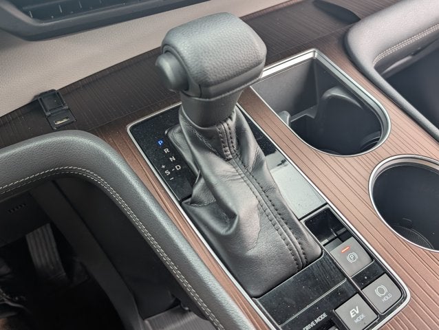 2022 Toyota Sienna LE