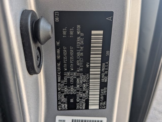 2023 Toyota Sienna XLE