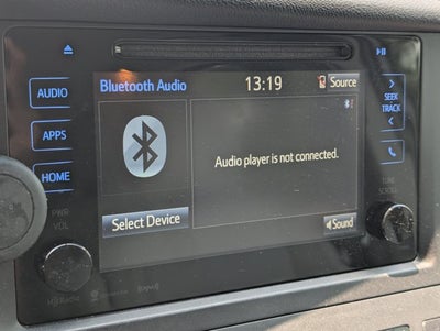 2017 Toyota Sienna XLE Auto Access Seat