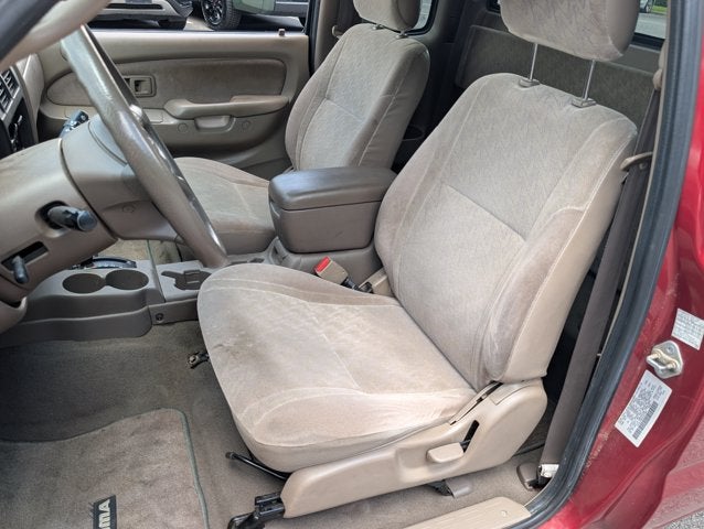 2002 Toyota Tacoma XtraCab Auto (Natl)
