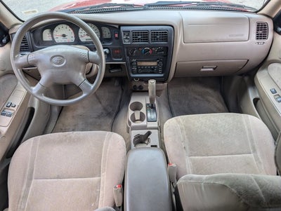2002 Toyota Tacoma XtraCab Auto (Natl)