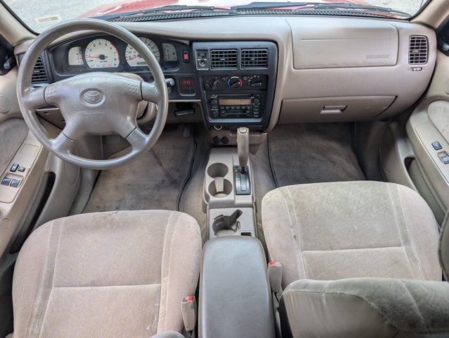 2002 Toyota Tacoma XtraCab Auto (Natl)