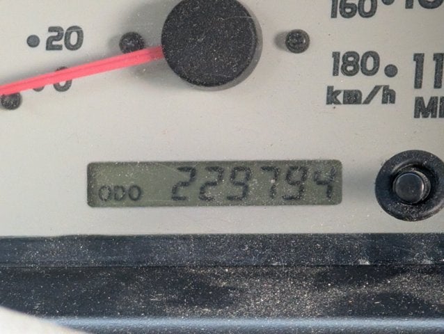 2002 Toyota Tacoma XtraCab Auto (Natl)