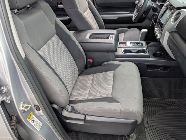 2017 Toyota Tundra 4WD SR5