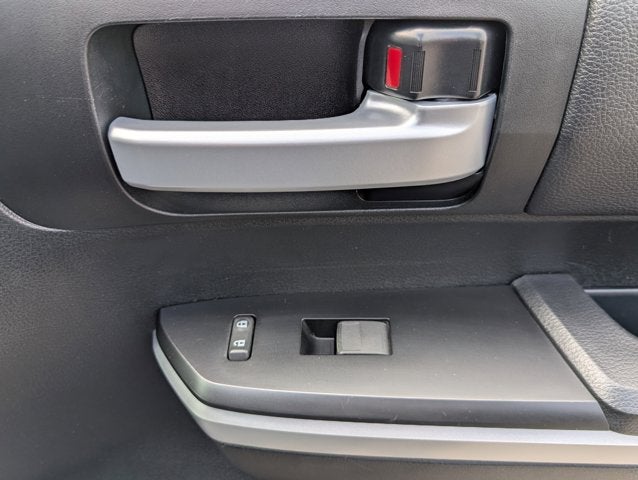 2017 Toyota Tundra 4WD SR5