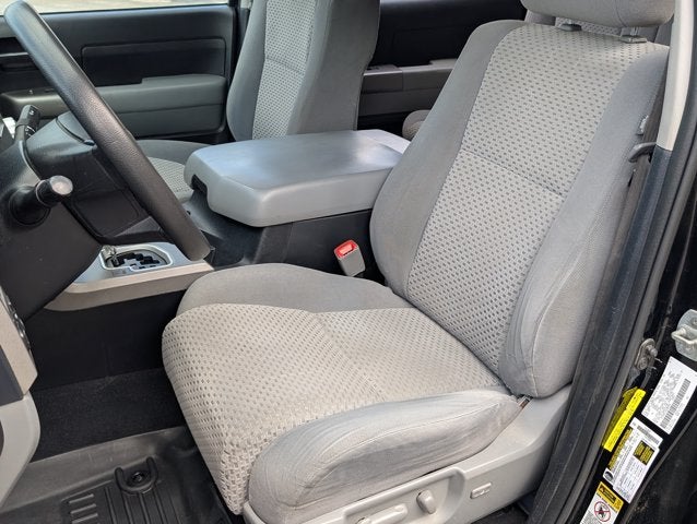 2013 Toyota Tundra 2WD Truck CrewMax 4.6L V8 6-Spd AT (Natl)