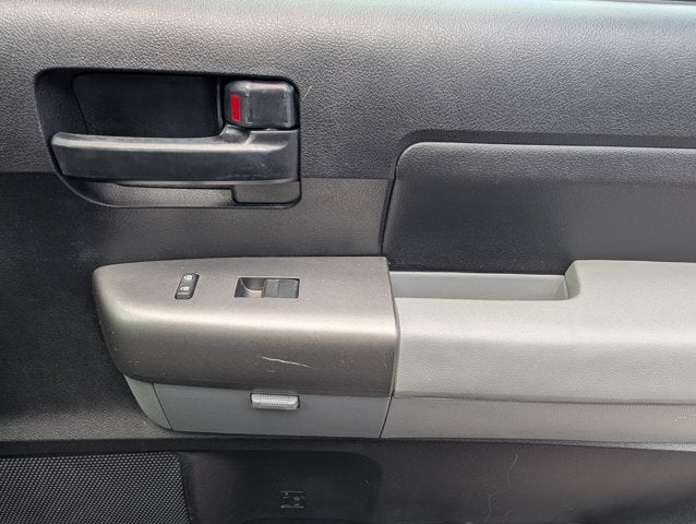 2013 Toyota Tundra 2WD Truck CrewMax 4.6L V8 6-Spd AT (Natl)