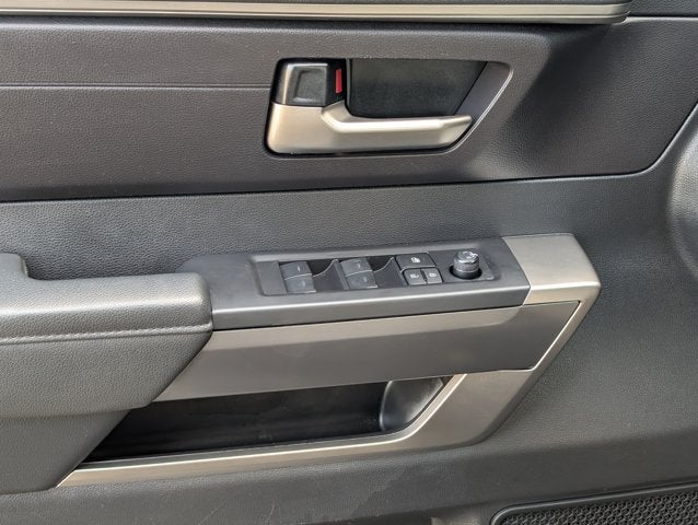 2023 Toyota Tundra 4WD SR5