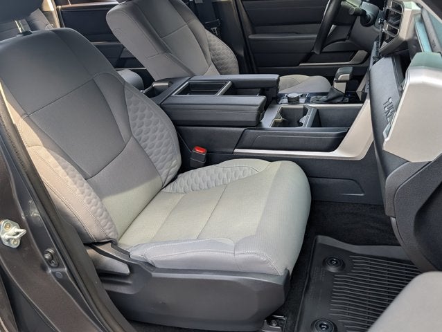 2023 Toyota Tundra 4WD SR5