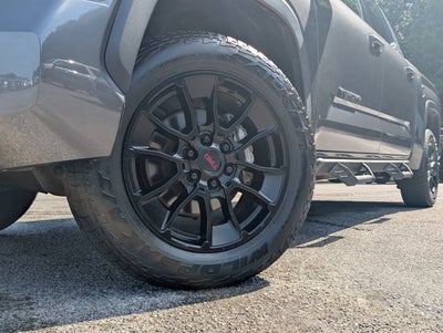 2023 Toyota Tundra 4WD SR5