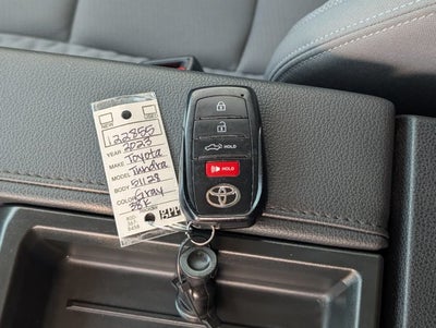 2023 Toyota Tundra 4WD SR5