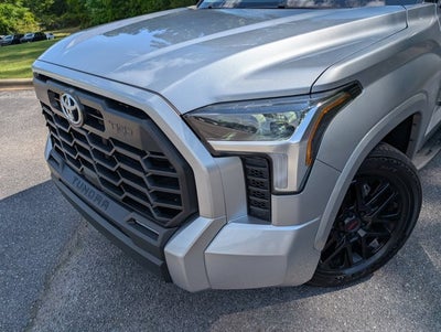 2024 Toyota Tundra 4WD SR5