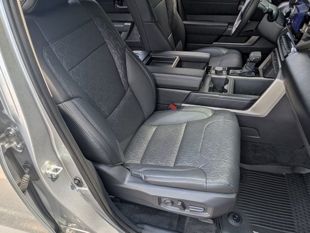 2024 Toyota Tundra 4WD SR5