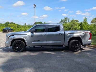 2024 Toyota Tundra 4WD SR5