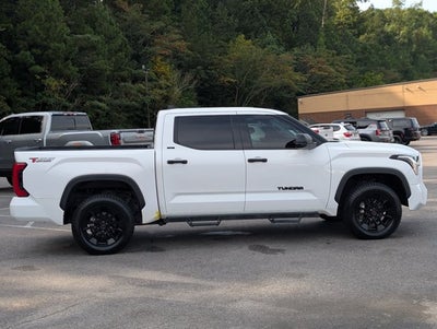 2023 Toyota Tundra 4WD SR5