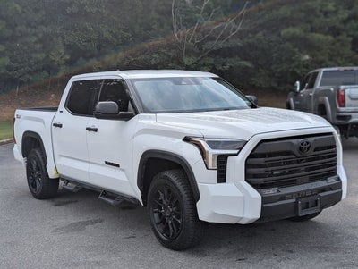 2023 Toyota Tundra 4WD SR5