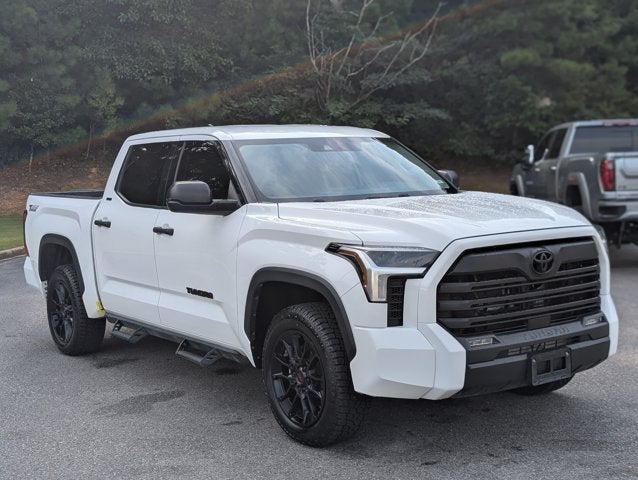 2023 Toyota Tundra 4WD SR5