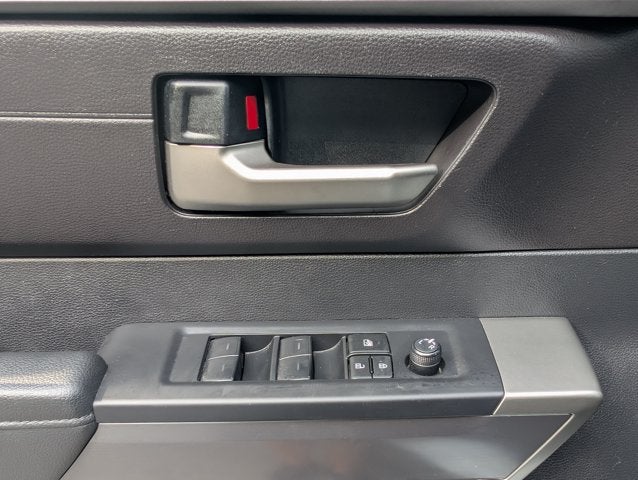 2023 Toyota Tundra 4WD SR5