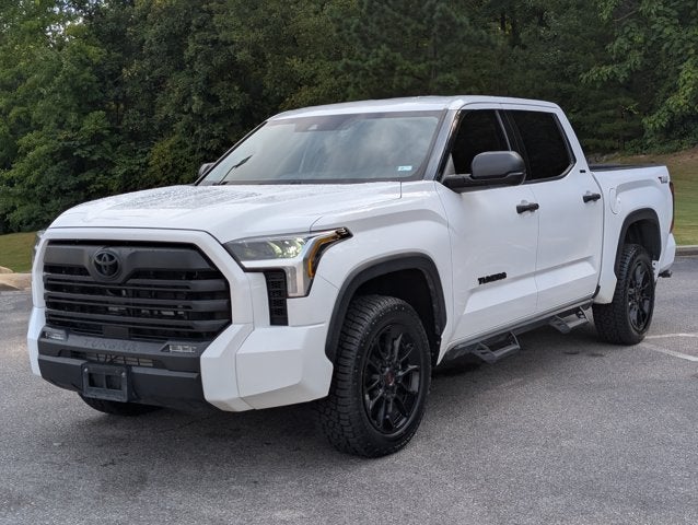 2023 Toyota Tundra 4WD SR5