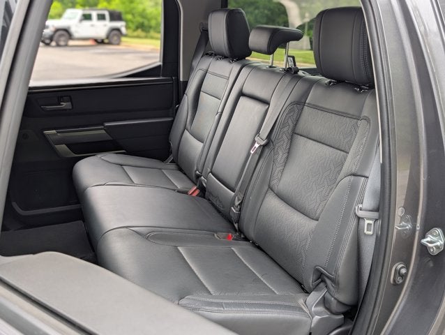 2023 Toyota Tundra 4WD SR5