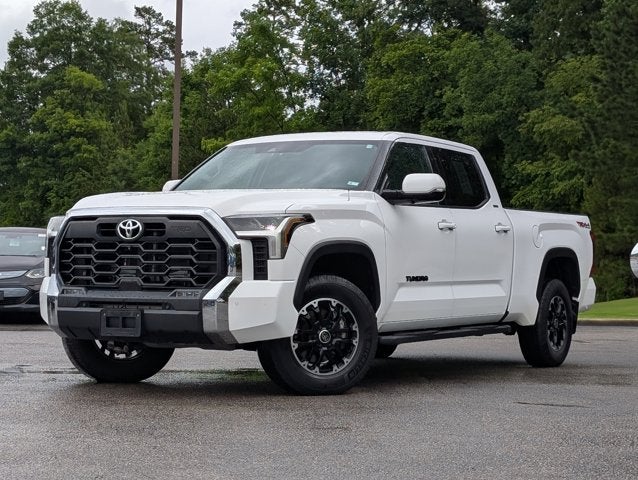 2023 Toyota Tundra 4WD SR5