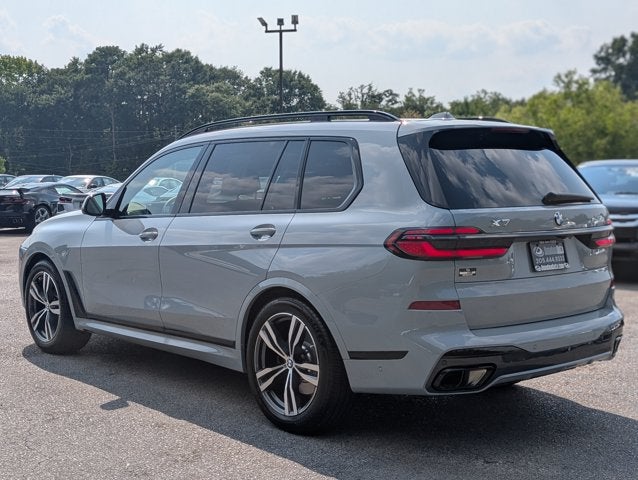 2027 BMW X7 xDrive40i