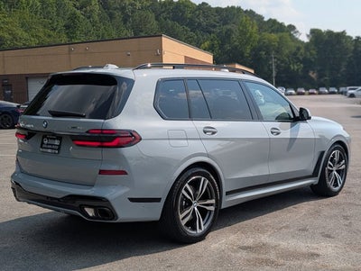 2027 BMW X7 xDrive40i