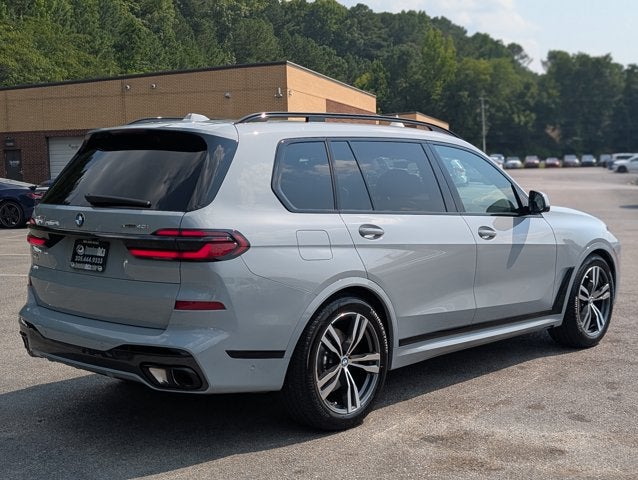 2027 BMW X7 xDrive40i