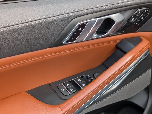 2023 BMW X6 xDrive40i