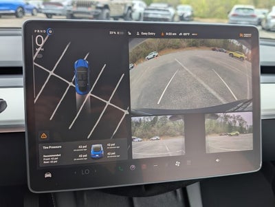 2023 Tesla Model 3 RWD