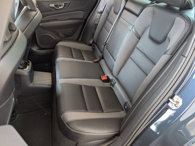 2022 Volvo S60 Recharge Plug-In Hybrid R-Design