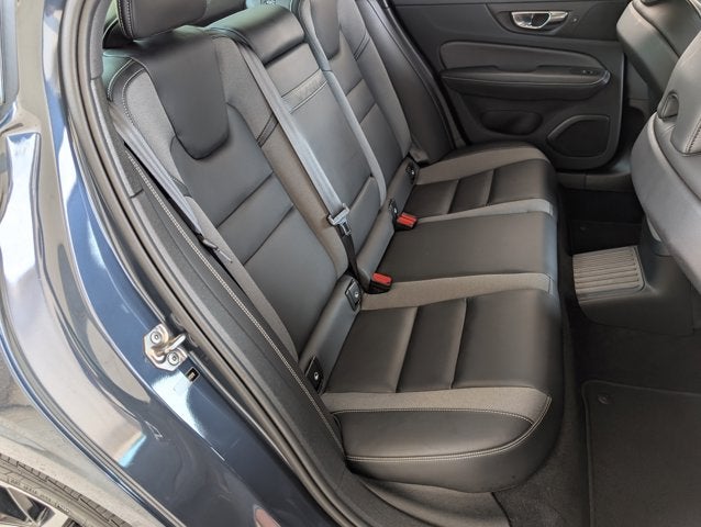 2022 Volvo S60 Recharge Plug-In Hybrid R-Design