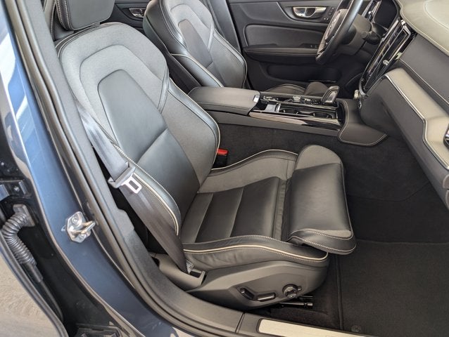 2022 Volvo S60 Recharge Plug-In Hybrid R-Design