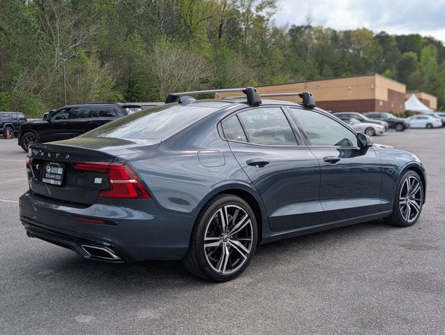 2022 Volvo S60 Recharge Plug-In Hybrid R-Design