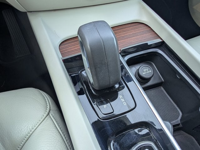 2022 Volvo S60 Momentum