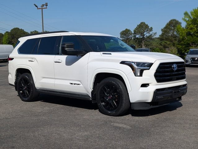 2023 Toyota Sequoia SR5