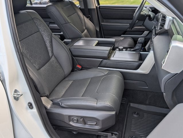 2023 Toyota Sequoia SR5