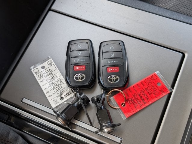 2023 Toyota Sequoia SR5