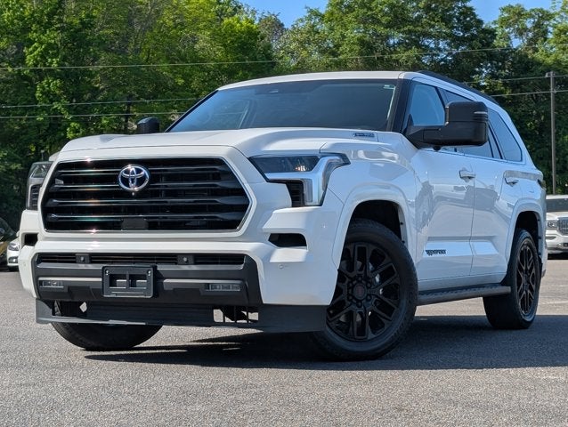 2023 Toyota Sequoia SR5